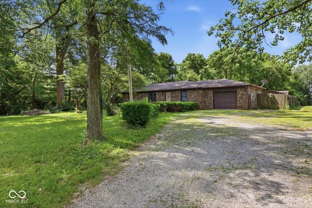 4661 N Frontage Road, Fairland, IN 46126