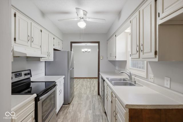 4661 N Frontage Road, Fairland, IN 46126