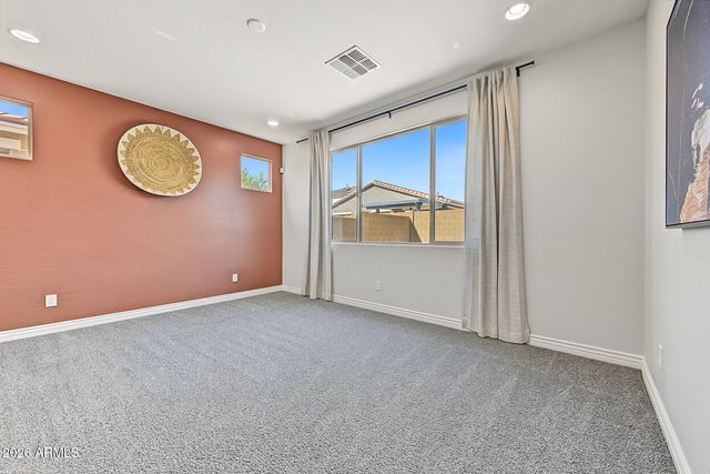 8924 W VERMONT Avenue, Glendale, AZ 85305