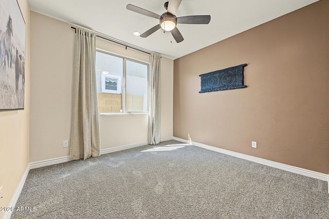 8924 W VERMONT Avenue, Glendale, AZ 85305