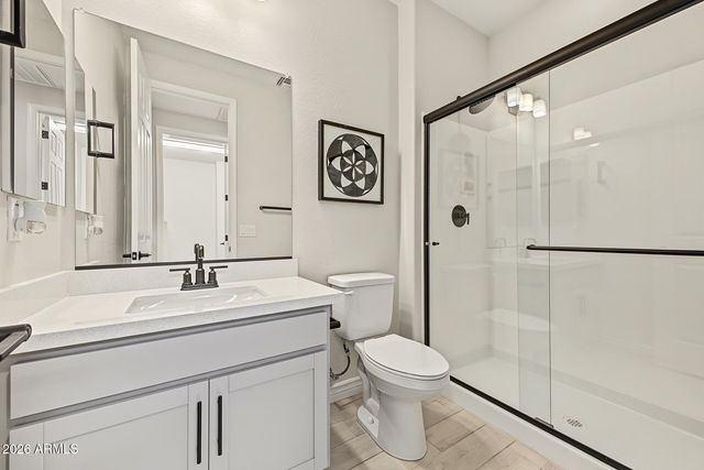 8924 W VERMONT Avenue, Glendale, AZ 85305