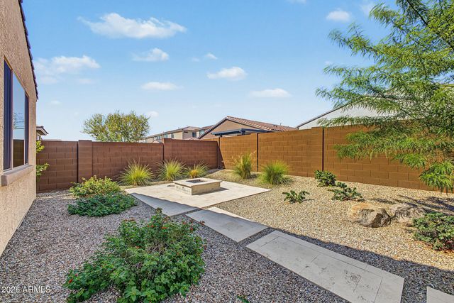 8924 W VERMONT Avenue, Glendale, AZ 85305