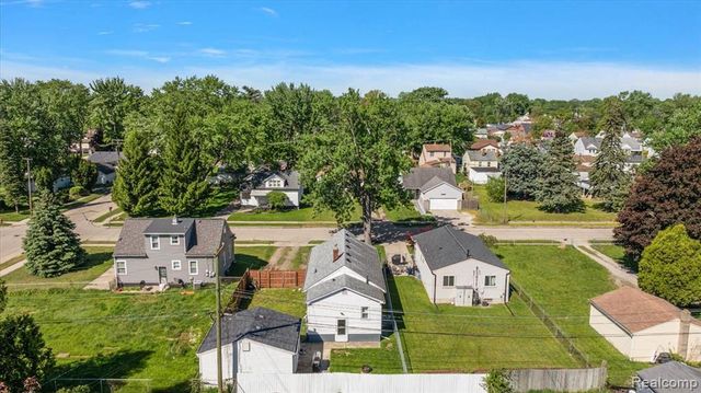 28828 Galloway Street, Roseville, MI 48066