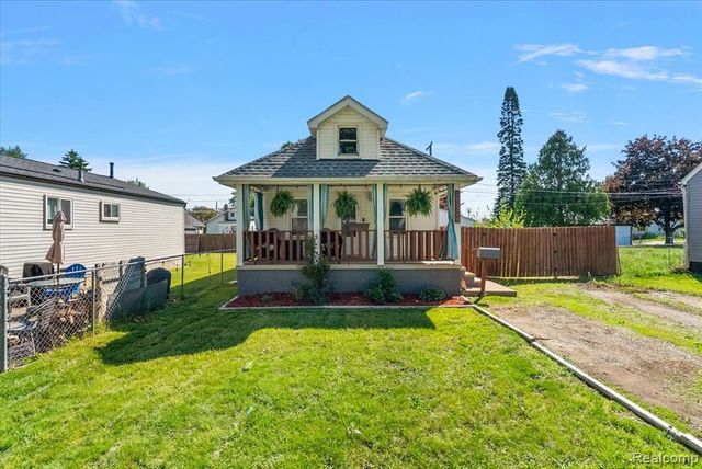 28828 Galloway Street, Roseville, MI 48066
