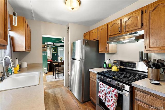 28828 Galloway Street, Roseville, MI 48066