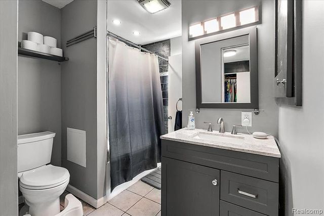 28828 Galloway Street, Roseville, MI 48066