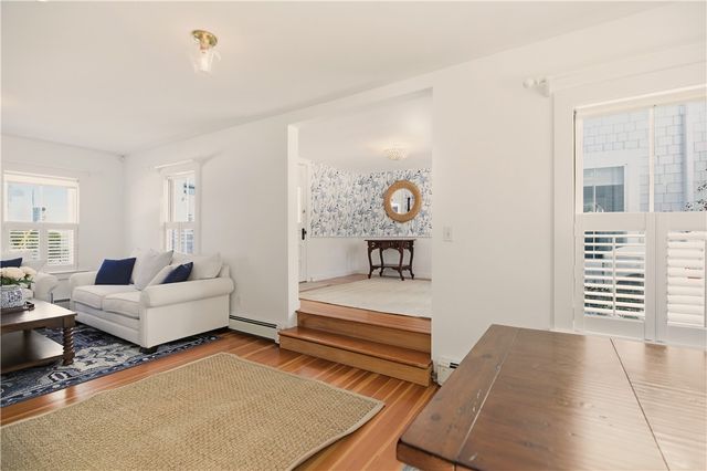 19 Third Street, Newport, RI 02840