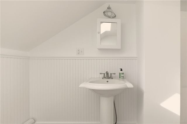 19 Third Street, Newport, RI 02840