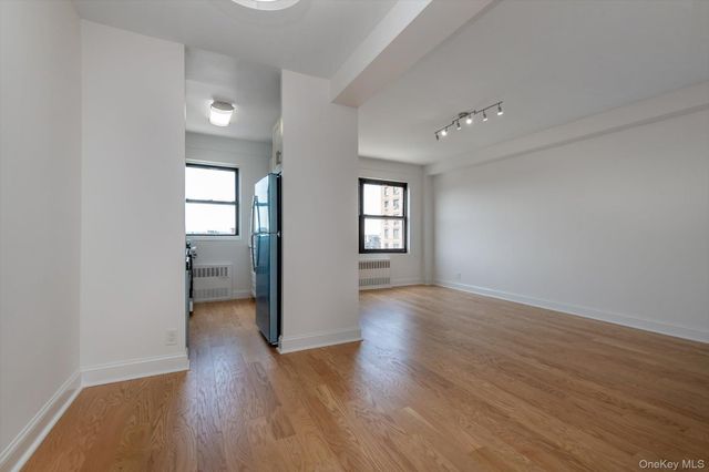 99-52 66 Road W7, Rego Park, NY 11374