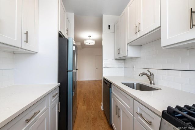 99-52 66 Road W7, Rego Park, NY 11374