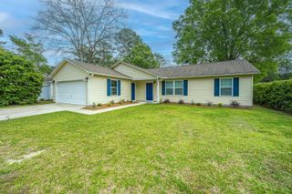129 Mohican Circle, Summerville, SC 29483