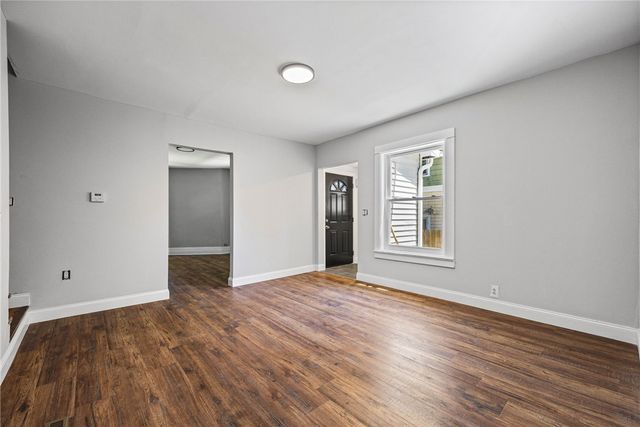 347-349 Flower City Park 347, Rochester, NY 14615