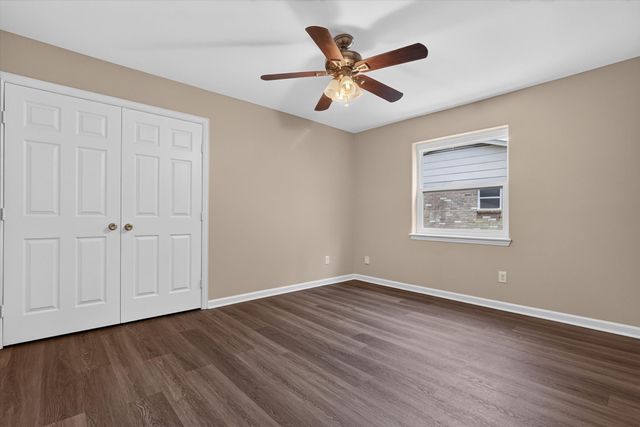 624 Hallvale Drive, White Settlement, TX 76108
