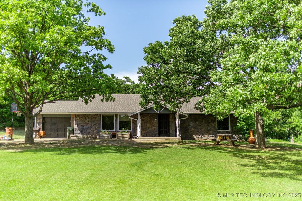 361935 E 5700 Road, Jennings, OK 74038