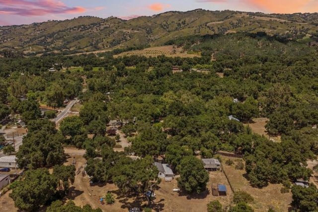 37140 Nason Road, Carmel Valley, CA 93924