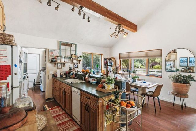 37140 Nason Road, Carmel Valley, CA 93924