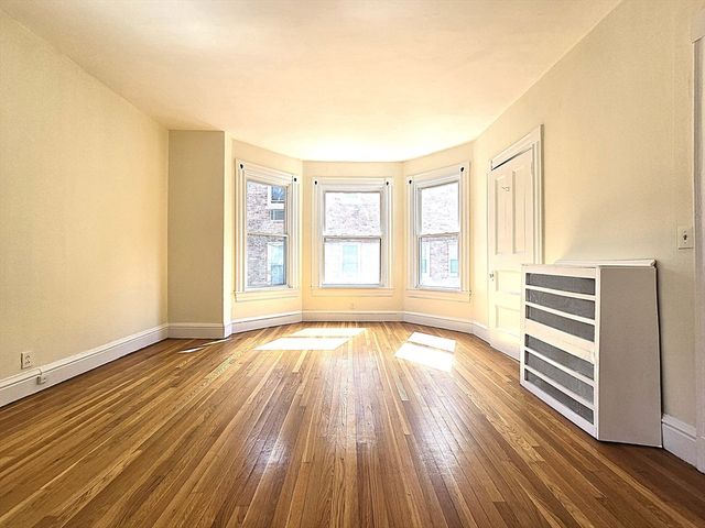 45 Auburn 2, Brookline, MA 02446