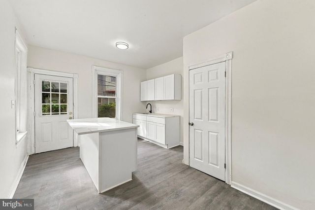 6014 DELANCEY ST, Philadelphia, PA 19143