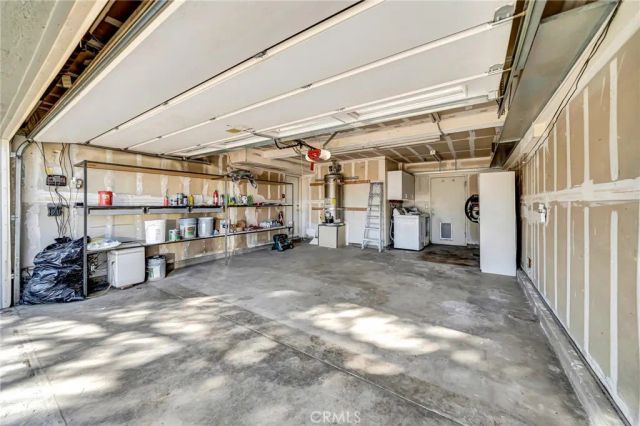 1009 Heatherfield, Rosamond, CA 93560