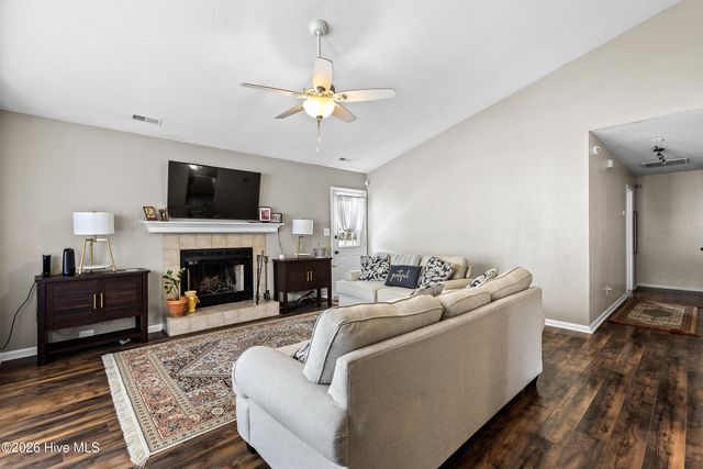 2030 Derby Run Road, Jacksonville, NC 28546