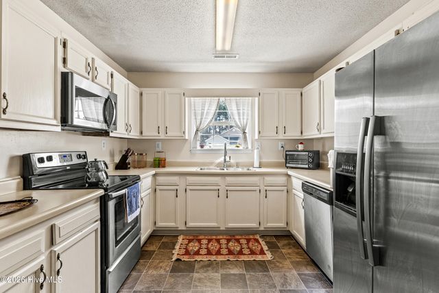 2030 Derby Run Road, Jacksonville, NC 28546