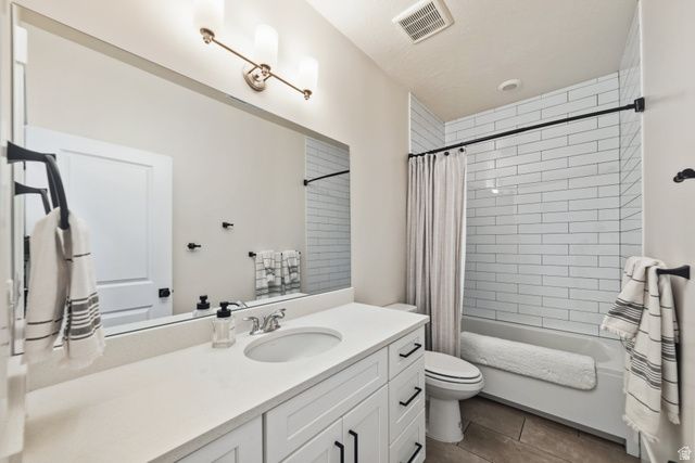 74 W ELINOR LN, Washington, UT 84780