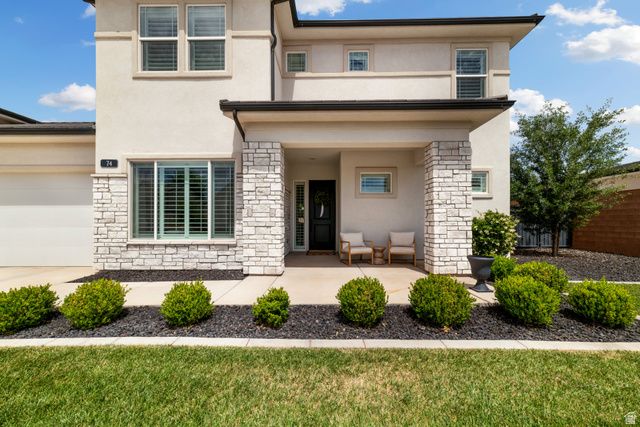 74 W ELINOR LN, Washington, UT 84780