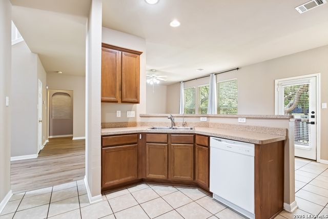 218 Knights Cross, San Antonio, TX 78258