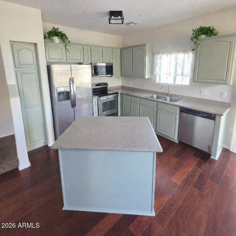 454 N 168th Lane, Goodyear, AZ 85338 — photo 3