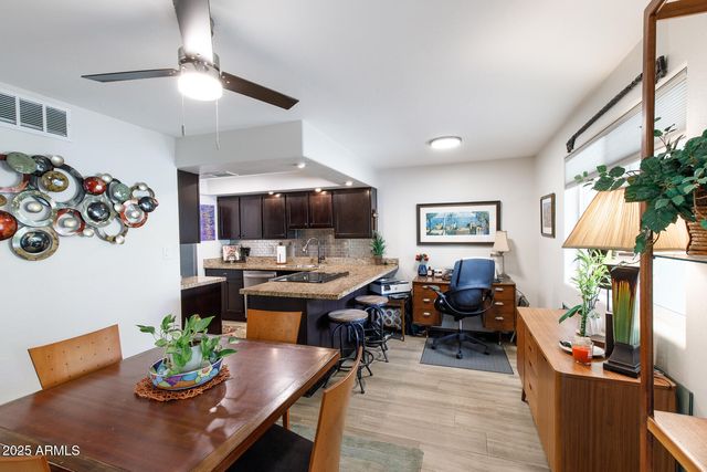 8135 N CENTRAL Avenue 12, Phoenix, AZ 85020