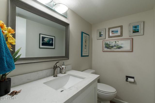 8135 N CENTRAL Avenue 12, Phoenix, AZ 85020