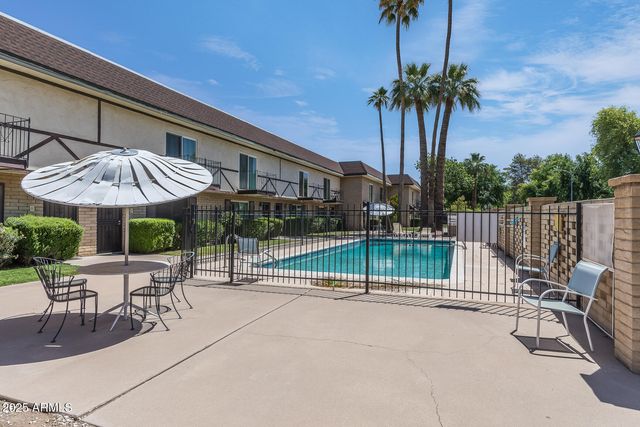 8135 N CENTRAL Avenue 12, Phoenix, AZ 85020