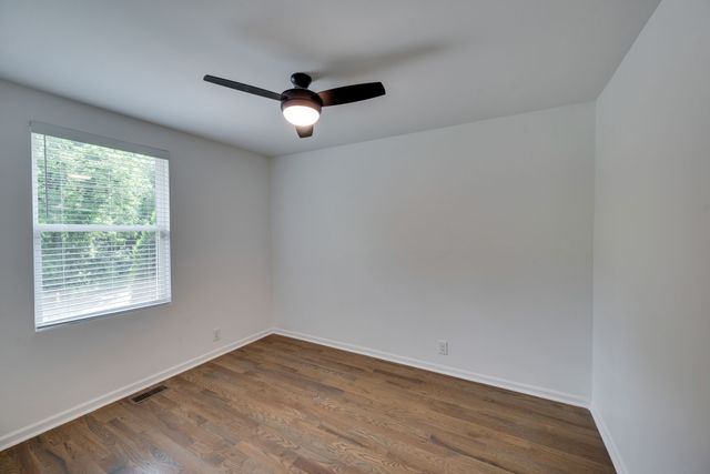 2322 Hidden Terrace Ct, Nashville, TN 37216