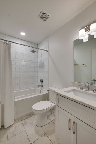 2322 Hidden Terrace Ct, Nashville, TN 37216