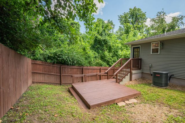 2322 Hidden Terrace Ct, Nashville, TN 37216