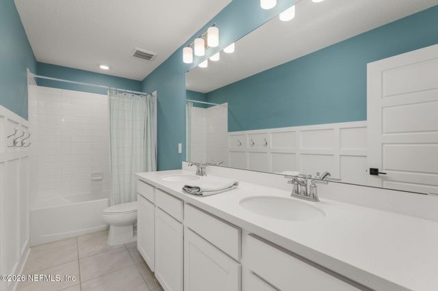 22 PARK CENTER Avenue, Ponte Vedra, FL 32081