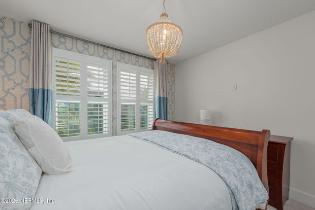 22 PARK CENTER Avenue, Ponte Vedra, FL 32081