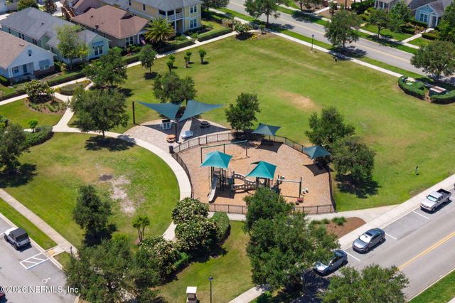 22 PARK CENTER Avenue, Ponte Vedra, FL 32081