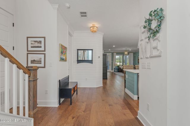 22 PARK CENTER Avenue, Ponte Vedra, FL 32081