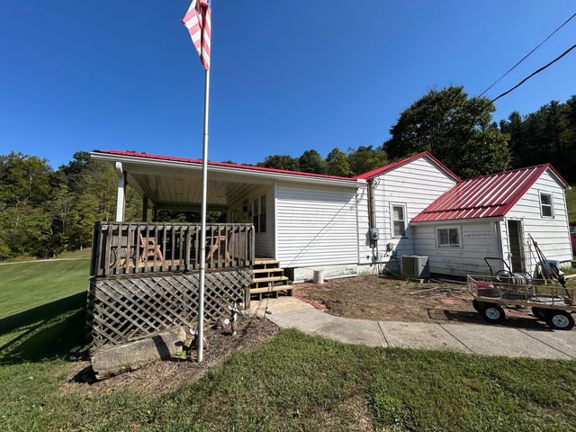 16604 Texas Road SE, Heath, OH 43056