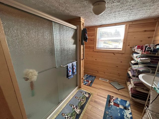 16604 Texas Road SE, Heath, OH 43056