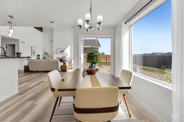 5602 Barkley Way, Caldwell, ID 83607