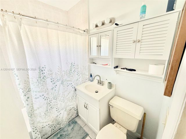 825 S 20th Ave A, Hollywood, FL 33020