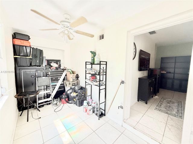 825 S 20th Ave A, Hollywood, FL 33020