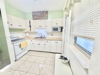 825 S 20th Ave A, Hollywood, FL 33020