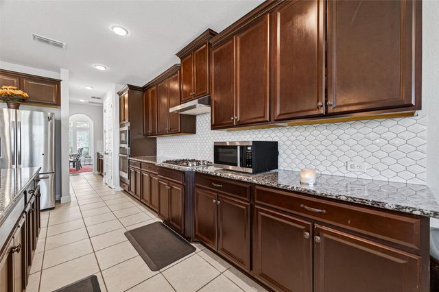 5414 Pellinore Trail, Missouri City, TX 77459