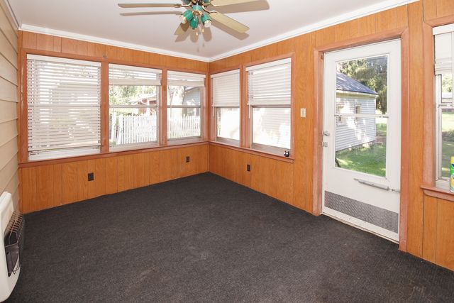 32 S College Street, Batavia, IL 60510