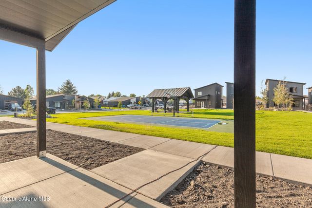385 N Wylder Lp, Post Falls, ID 83854