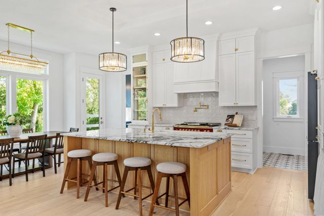 21412 Poate Court, Rogers, MN 55374