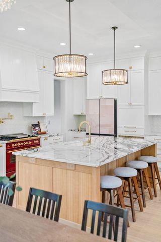 21412 Poate Court, Rogers, MN 55374